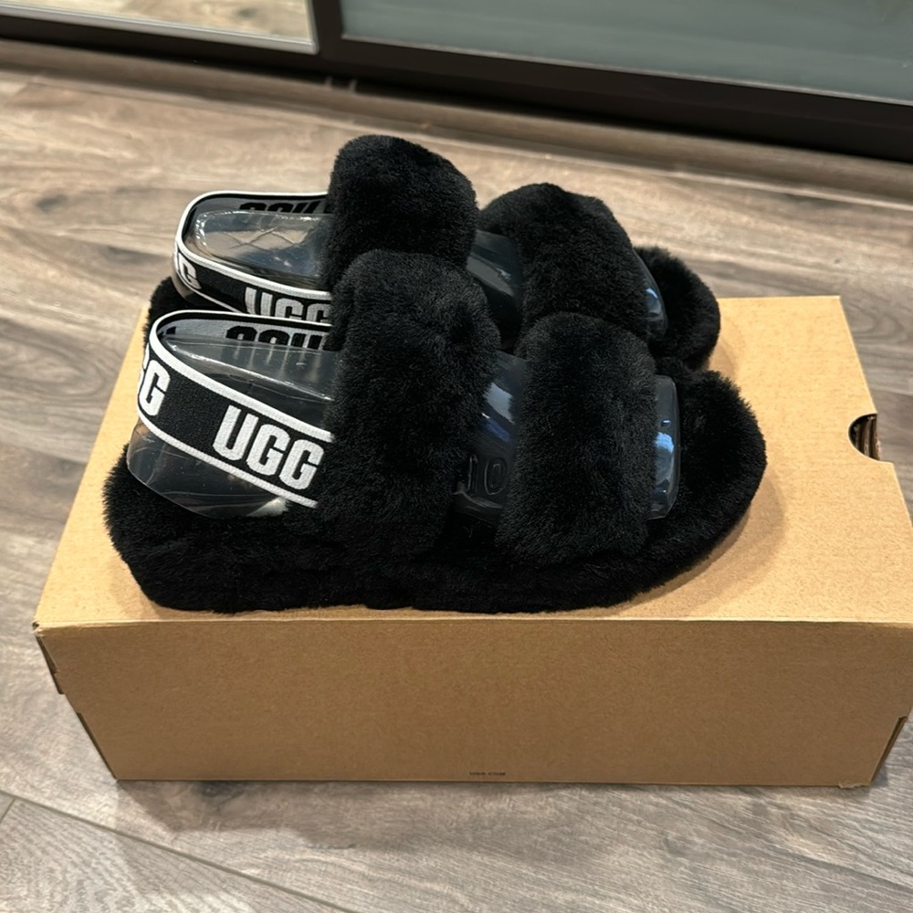 NWT Ugg W Oh yeah slip